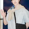Potret Lee Jong Suk Tampil Santai Pakai Kaos