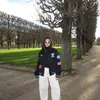 Eva Celia Liburan ke Eropa
