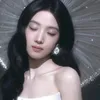 Ekspresi Tenang Lu Yuxiao dengan Aura Ethereal