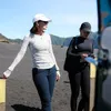 Luna Maya Pilih Gunung Bromo Jadi Destinasi Liburan