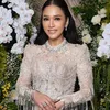 Maia Estianty, potret cantik, aura memesona