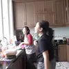 Potret Mayangsari Masak Buat Suam