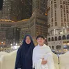 Penampilan Mbak Lala Saat Umrah