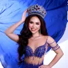  Madeleine Poh Terpilih Mrs Petite Global 2025