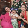 Mikha Tambayong Rayakan Natal Bersama