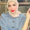 Millen Cyrus Pakai Hijab