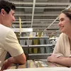 Steffi Zamora dan Nino Fernandez Belanja Furniture