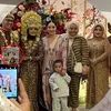 Nagita Slavina Lepas Hijab di Pernikahan Livia Junita