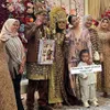 Nagita Slavina Lepas Hijab di Pernikahan Livia Junita