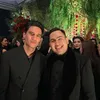 Nassar foto bareng owner Farah Carpet