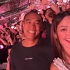 Nia Ramadhani Nonton Konser BLACKPINK