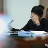 Nikita Mirzani menangis