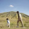 suami dan anak Nikita Willy di Bromo