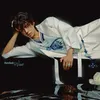 Park Bo Gum Menawan dengan Hanbok Modern
