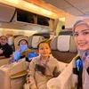 Pasha Ungu dan Adelia Wilhelmina umrah