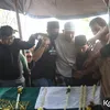 Pemakaman Mpok Alpa 