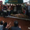 Pemakaman Mpok Alpa 