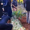 Potret Pemakaman Shella Selpi Lizah