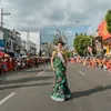 Penampilan Heboh Selebritis di Jember Fashion Carnival 2024