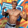 Potret Penampilan Lee Min Hyuk di Waterbomb 2025