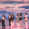 Nayeon, Momo, Jihyo, dan Tzuyu dari TWICE Victoria&#039;s Secret