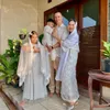 Potret Keluarga Artis saat Lebaran