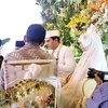 Potret Pernikahan Kedua Teddy Syach dengan Anne