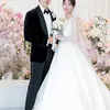 Potret &#039;Pernikahan&#039; Yoo Yeon Seok dan Chae Soo Bin yang Penuh Kebahagiaan