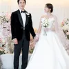 Potret &#039;Pernikahan&#039; Yoo Yeon Seok dan Chae Soo Bin yang Penuh Kebahagiaan