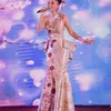 Potret Pesona Yuni Shara Pakai Gaun Cheongsam Modern