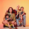 Cut Meyriska Roger Danuarta Photoshoot keluarga