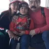 Putra Inul bersama kedua orangtua.