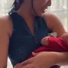  Rachel Vennya Gendong dan Menjemur Baby Andrew