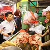  Ramahnya Arumi Bachsin Temani Emil Dardak 
