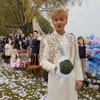 Tao juga ikut lempar