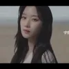 Potret Reuni Cha Eun Woo dan Moon Ga Young di Pantai