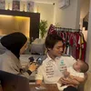 Rizky Billar Dimakeup oleh Lesti