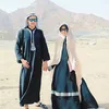 Kemesraan Shindy Putri dan Suami