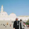 Kemesraan Shindy Putri dan Suami