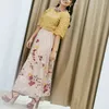 rossa gendong anak asmirandah