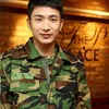Lee Yong Joo Pakai Seragam Tentara