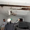 garasi rumah Farida Nurhan