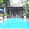 Rumah Nia Ramadhani dan Ardi Bakrie