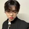 S.Coups SEVENTEEN pose manyun pakai baju gakuran