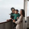 Arie Kriting dan Indah Permatasari Naik Kapal Pelni