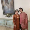 Potret Sherina Anggun Pakai Kebaya