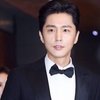 Bahkan di Instagram resmi drama NWABU hingga akun Shin Dong Wook sendiri banyak komentar dari netizen Indonesia yang bilang kalau sang aktor mirip dengan mantan suami Song Hye Kyo.