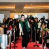 Steffi Zamora di red carpet 