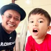 Sule foto bareng anak bungsunya