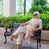 Syahrini - Reino Barack
